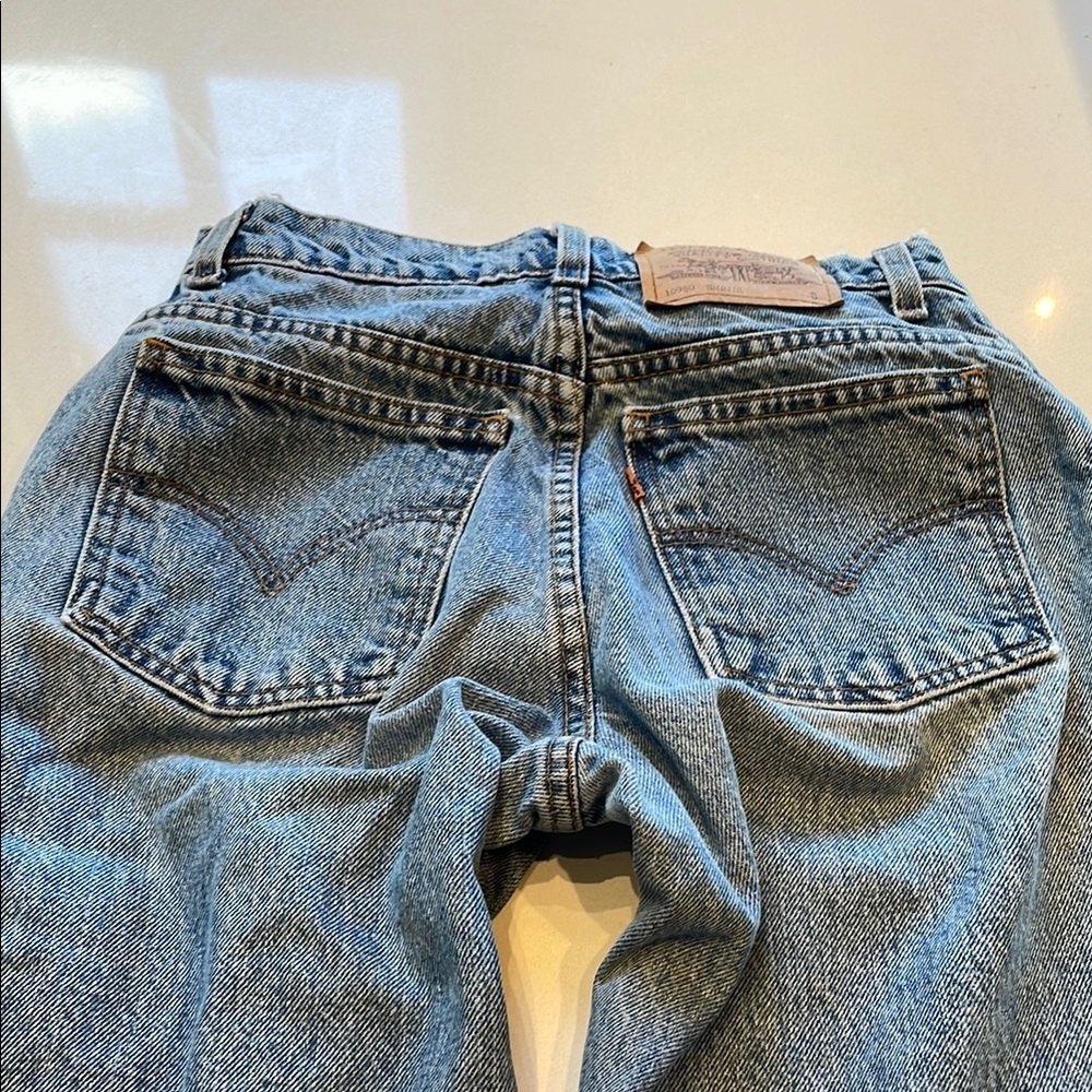 Levi’s 950 Relaxed Fit, Tapered Leg, 90’s Wash Blue Denim Jeans, Size 7 Short
